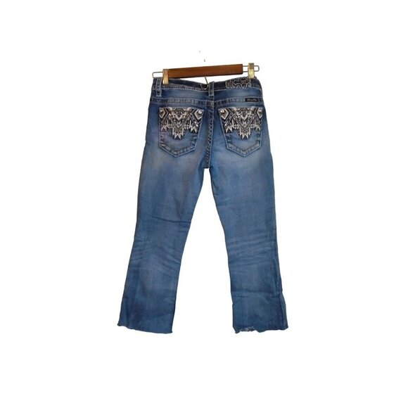 Miss Me Sz 26 Bootcut Jeans Cut Raw Hem Medium Wash w Amazing Embroidered and St - Picture 3 of 7